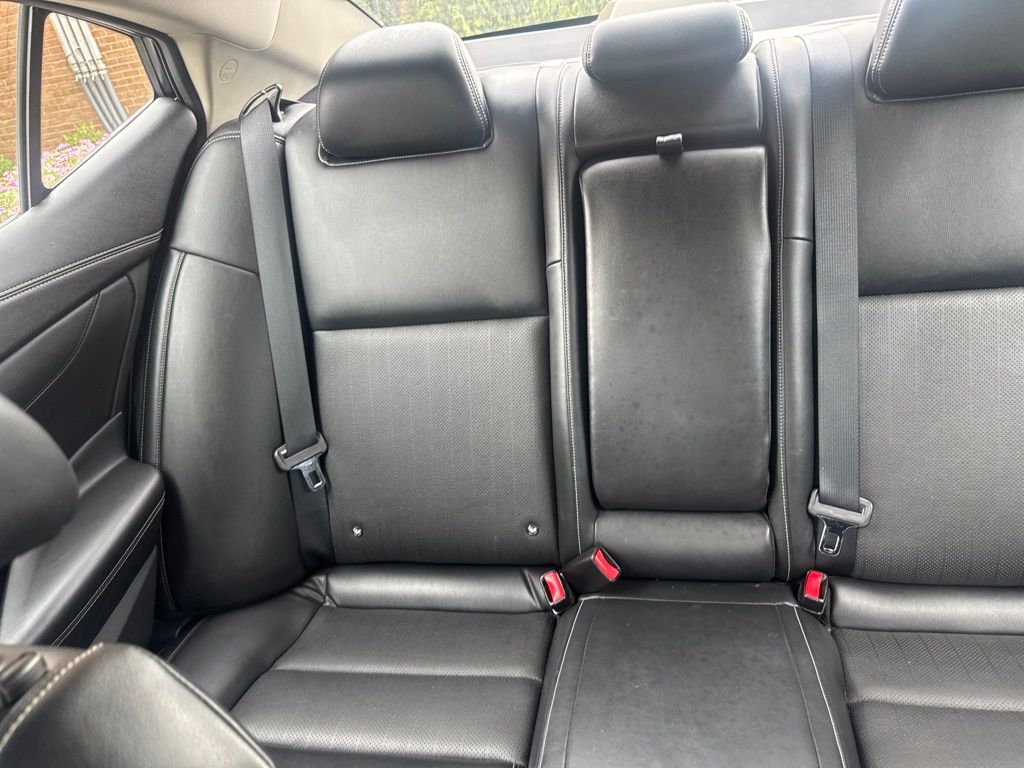 Used 2017 White Nissan 3.5 SV image 22