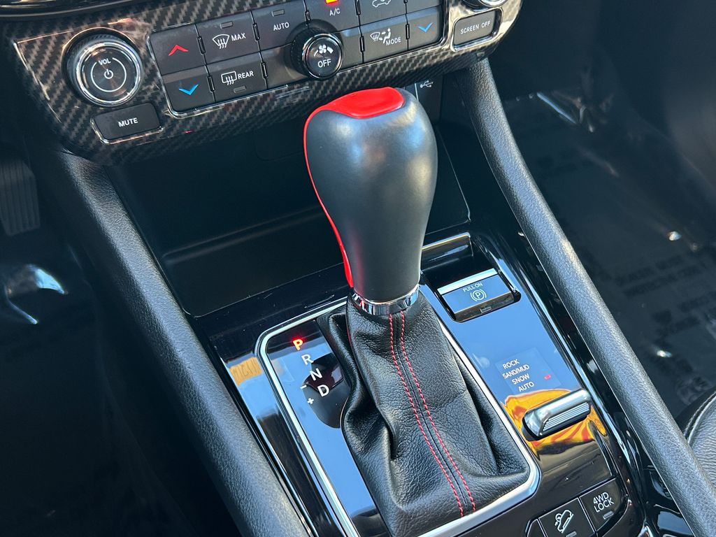 Thumbnail: 2022 Jeep Compass - 26