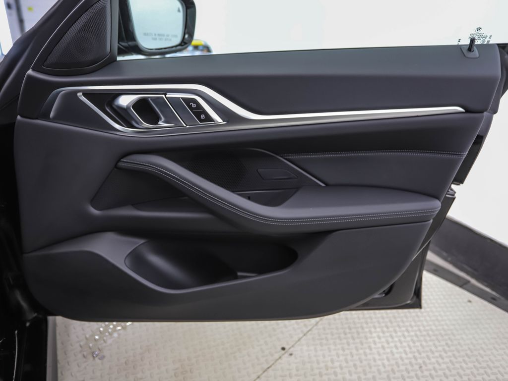 Thumbnail: 2024 BMW 4 Series - 27
