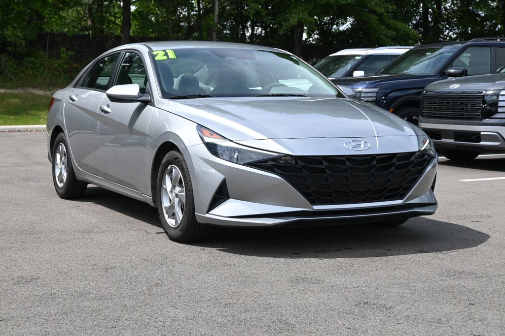 2021 Hyundai Elantra SE