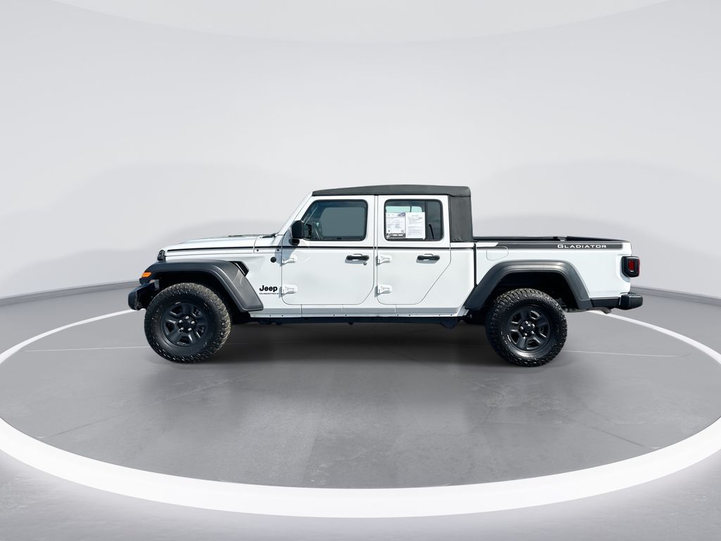 2023 Jeep Gladiator Sport - 4