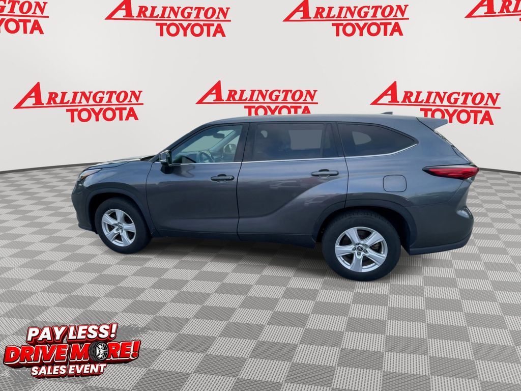 Used 2022 Toyota Highlander Hybrid SUV