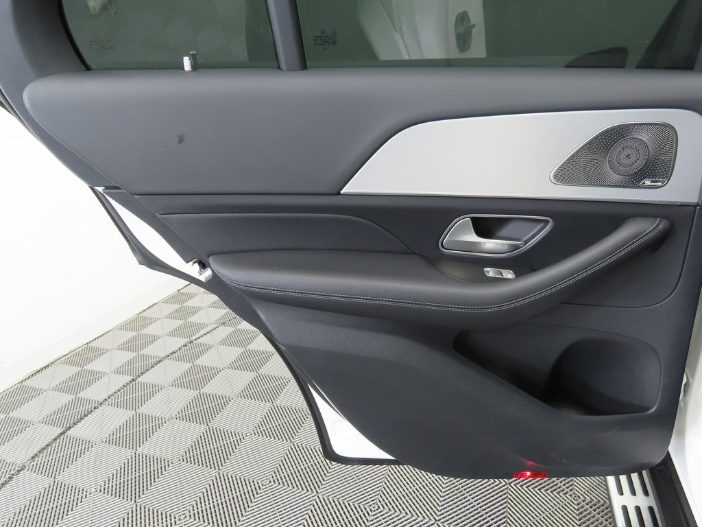 Thumbnail: 2022 Mercedes-Benz GLE - 26