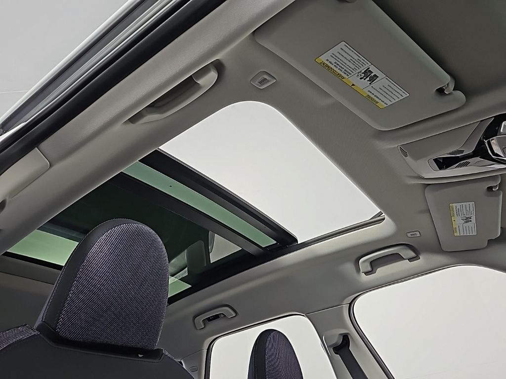 Thumbnail: 2025 MINI Cooper Countryman - 18