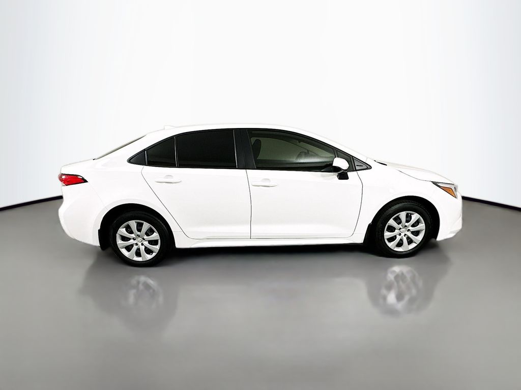 Thumbnail: 2024 Toyota Corolla - 4