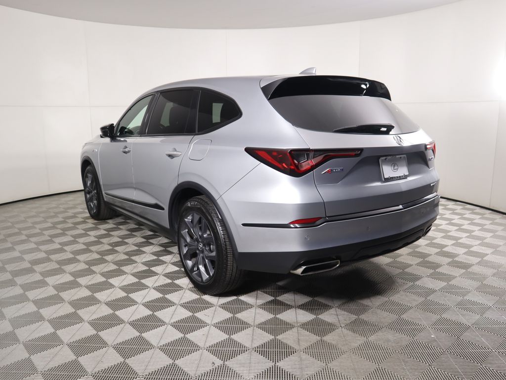 Thumbnail: 2023 Acura MDX - 7