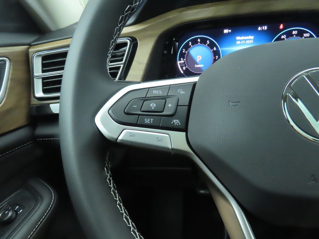 Thumbnail: 2026 Volkswagen Atlas - 11