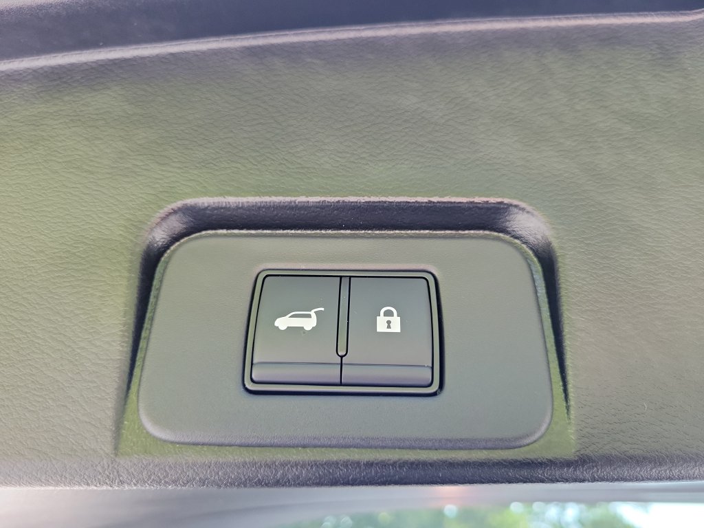 Used 2023 Nissan Rogue SUV
