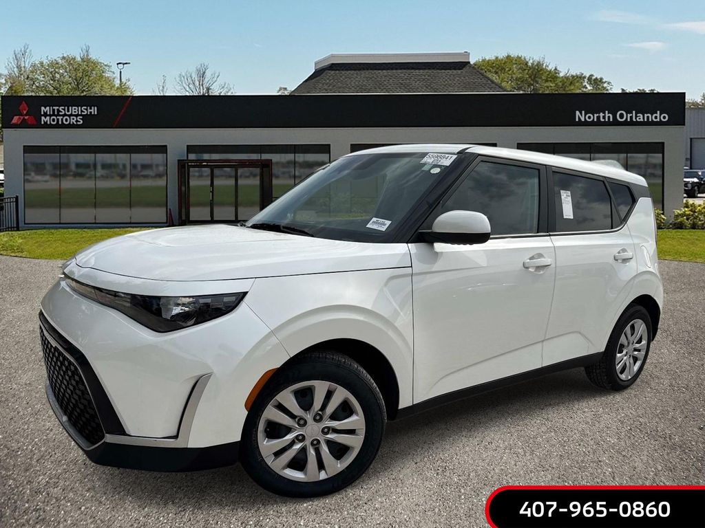 2023 Kia Soul LX