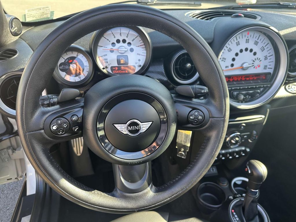 2014 MINI Cooper Base 20