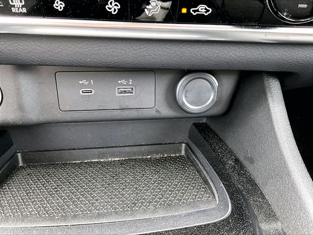 2022 Nissan Rogue — photo 27