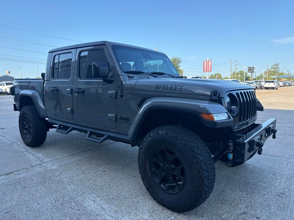 2021 Jeep Gladiator Willys — photo 2