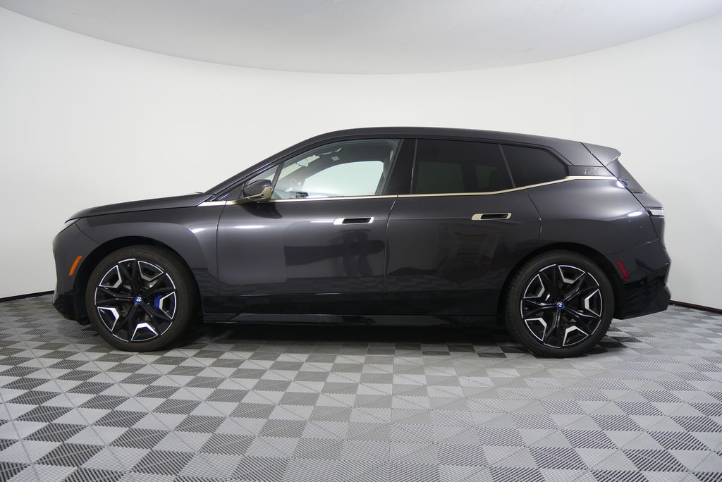 Thumbnail: 2023 BMW iX - 6