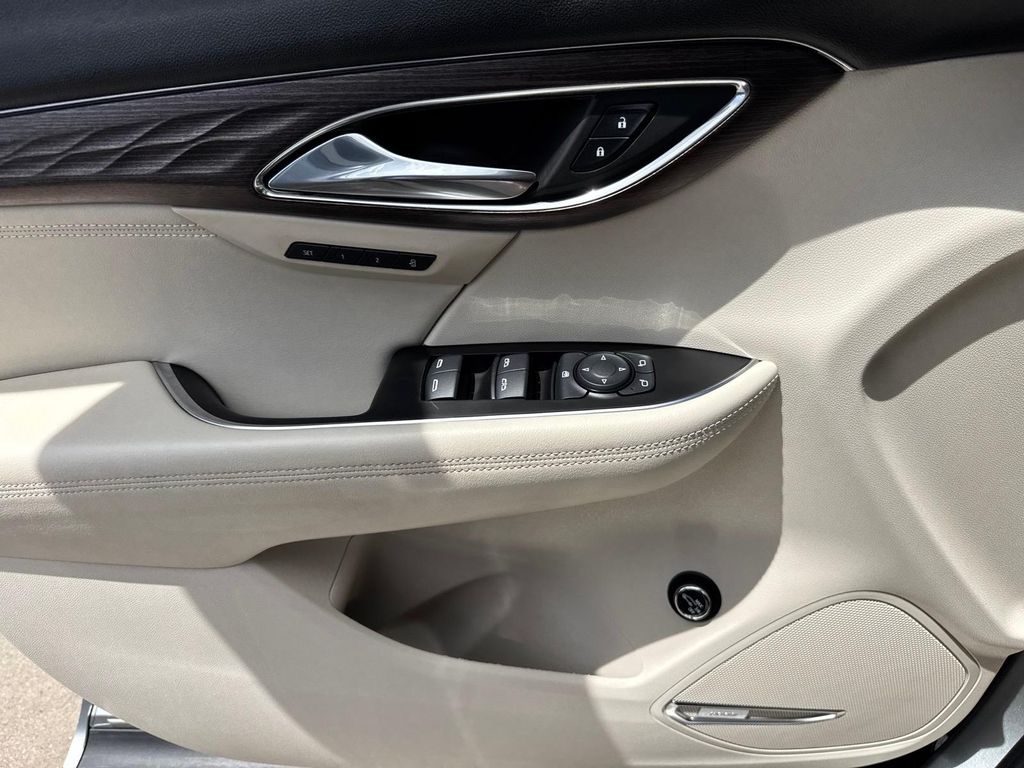 Used 2023 Moonstone Gray Metallic Buick Avenir image 18