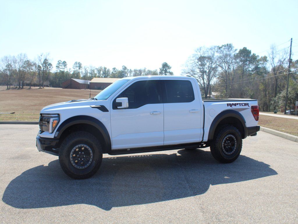 2024 Ford F-150 Raptor SuperCrew 4WD
