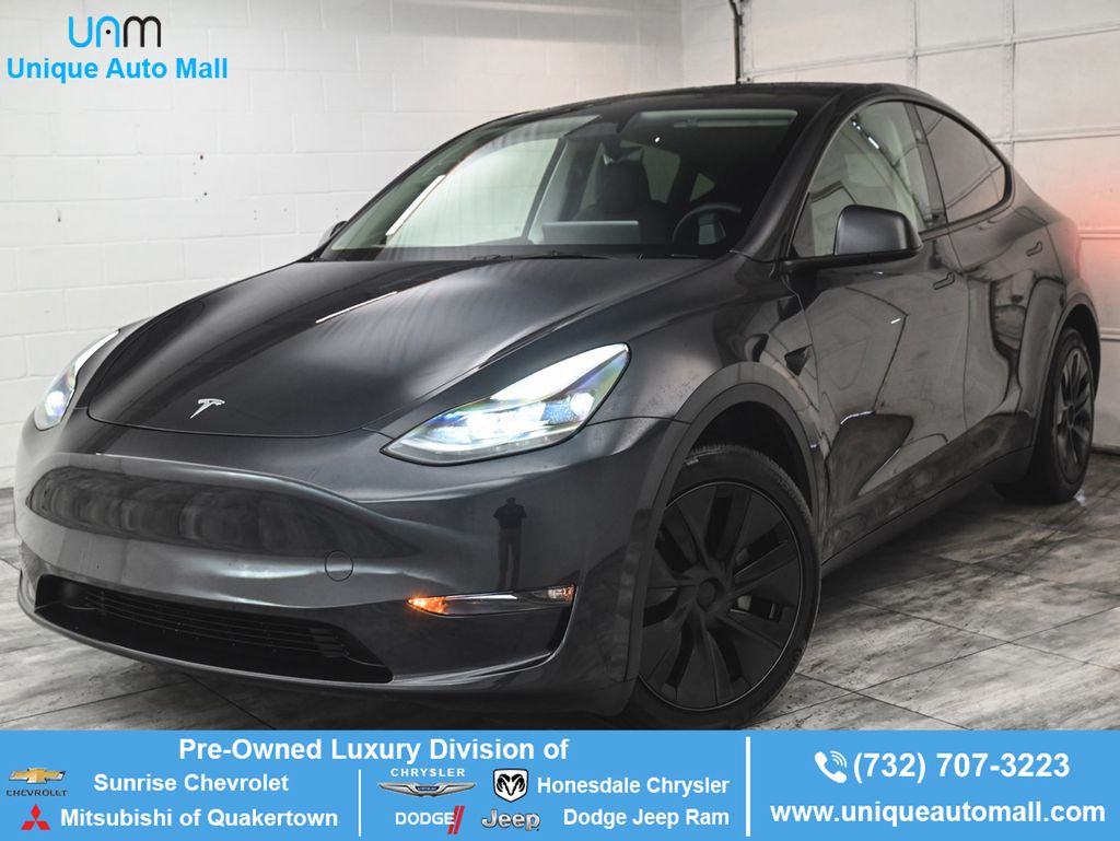 2025 Tesla Model Y Long Range AWD SUV / Crossover All-Wheel Drive 1-Speed Automatic