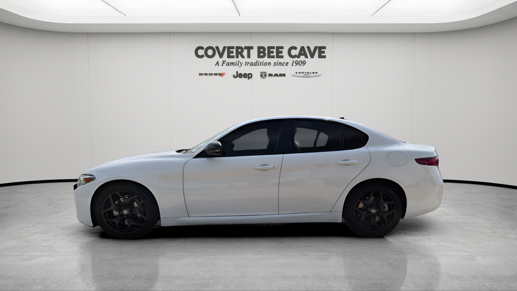 Used Car 2021 Alfa Romeo Giulia  For Sale Under $25,000 In Austin, Texas