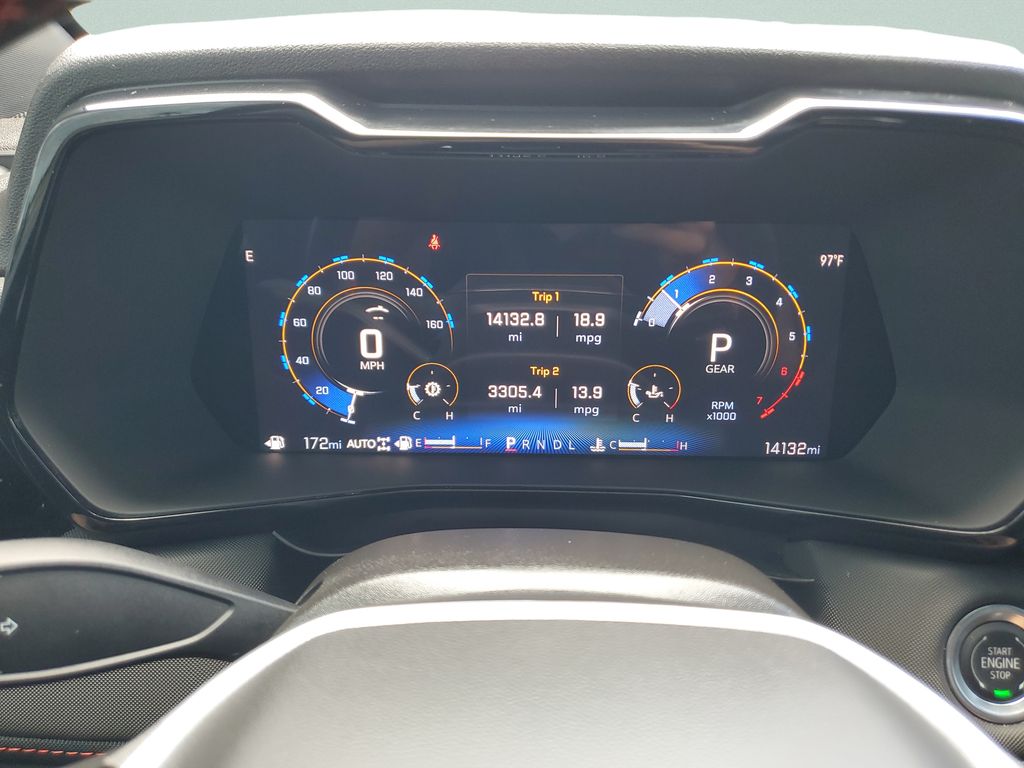 Certified Used 2025 White Chevrolet Z71 image 22