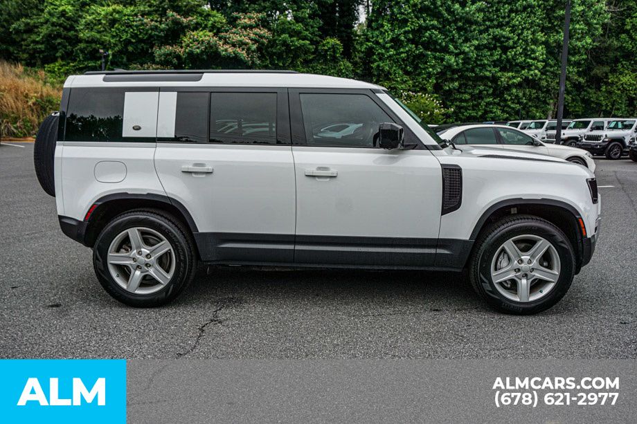 2022 Land Rover Defender SE - Photo 9