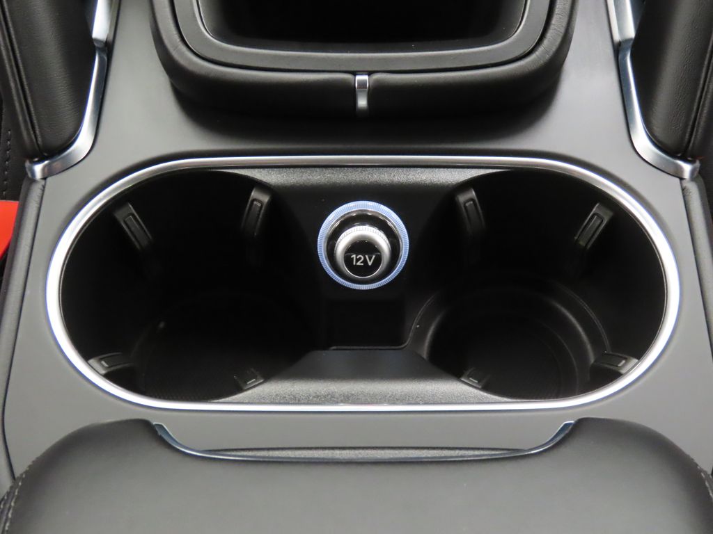 Thumbnail: 2022 Porsche  - 28