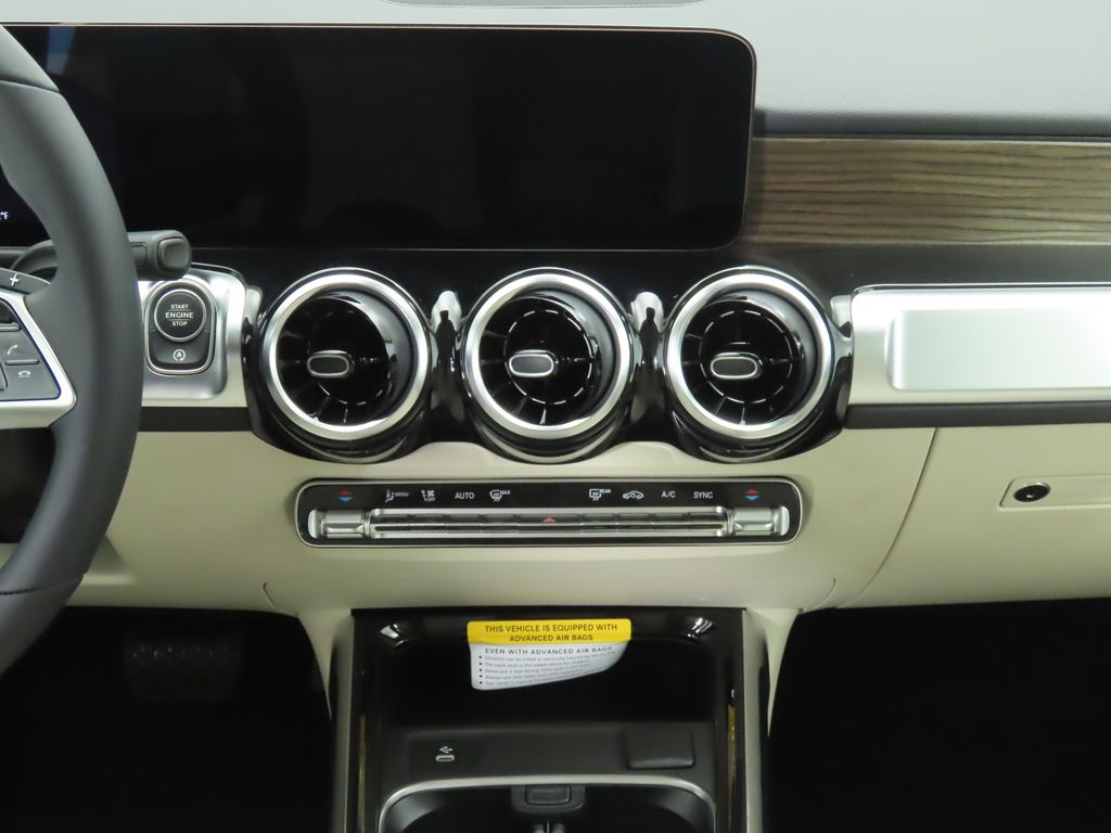 Thumbnail: 2026 Mercedes-Benz GLB - 14