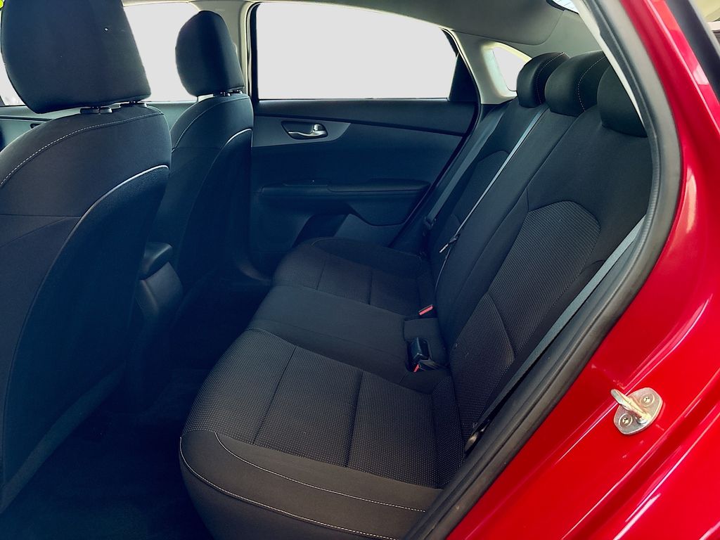Thumbnail: 2021 Kia Forte - 20