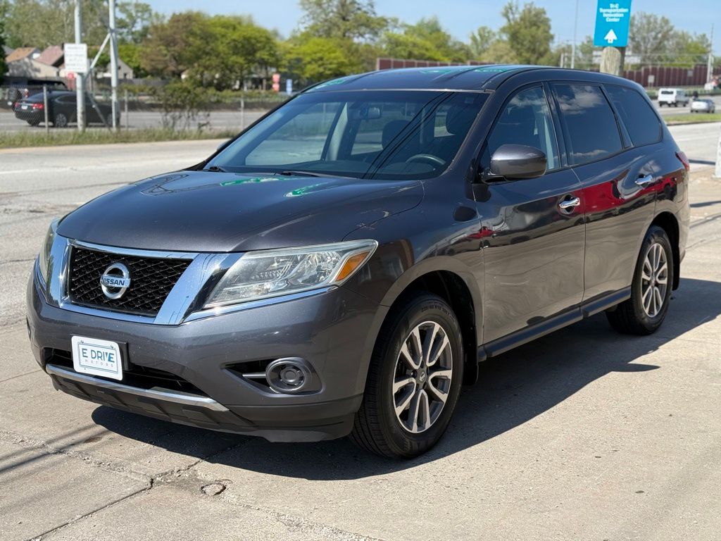 2014 Nissan Pathfinder S 4WD's photo