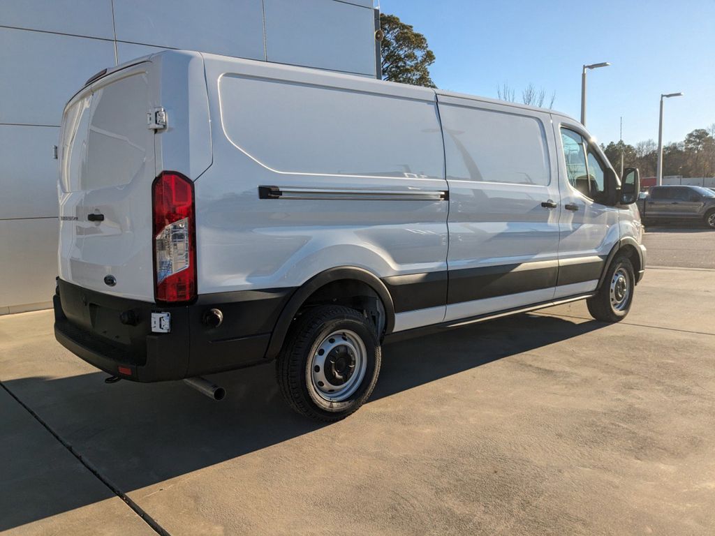 2024 Ford Transit 250