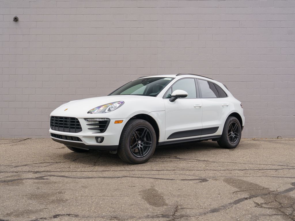 2018 Porsche Macan AWD
