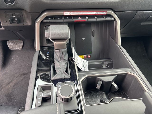 2026 Toyota Tundra Limited - Photo 33
