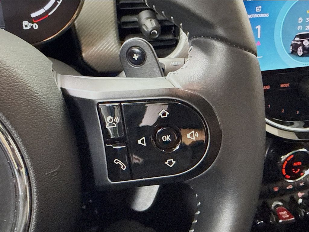 Thumbnail: 2023 MINI Cooper - 12