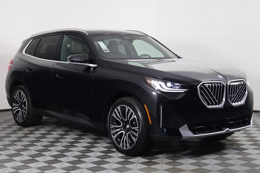 Thumbnail: 2026 BMW X3 - 3