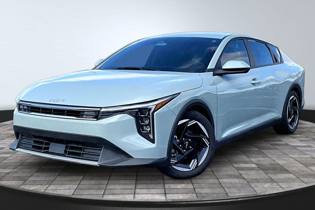 2025 Kia K4 EX FWD