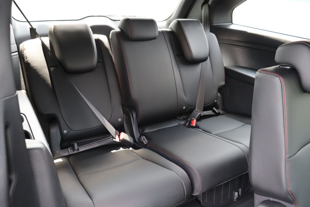 Thumbnail: 2026 Honda Odyssey - 15