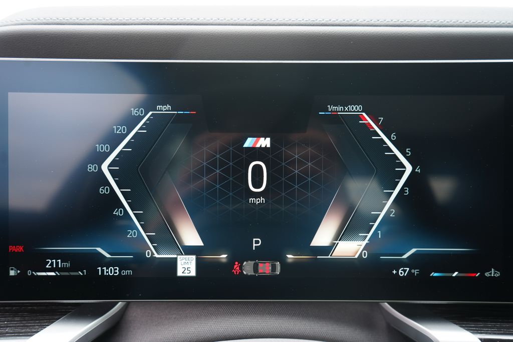 Thumbnail: 2025 BMW 7 Series - 17