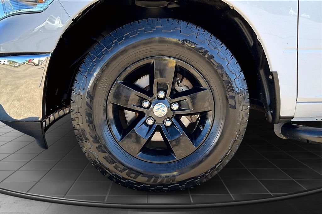 2021 Ram 1500 Classic Tradesman - 8