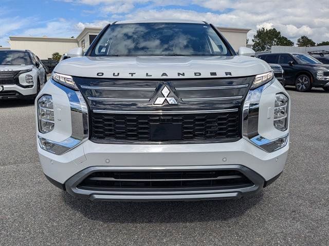 Used 2025 Mitsubishi Outlander SUV