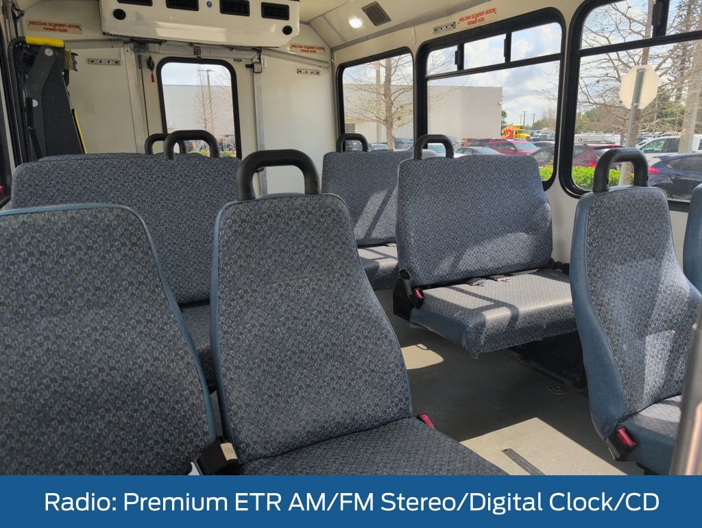 Used 2015 White Ford Base image 15