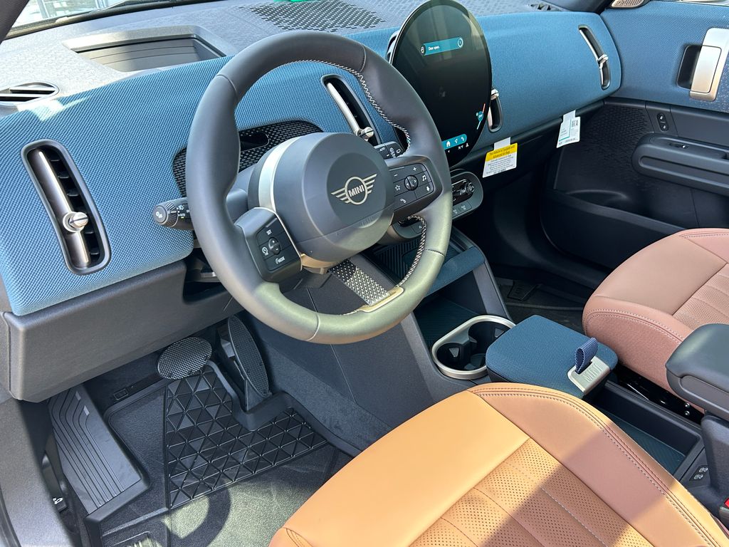 Thumbnail: 2027 MINI Cooper Countryman - 13