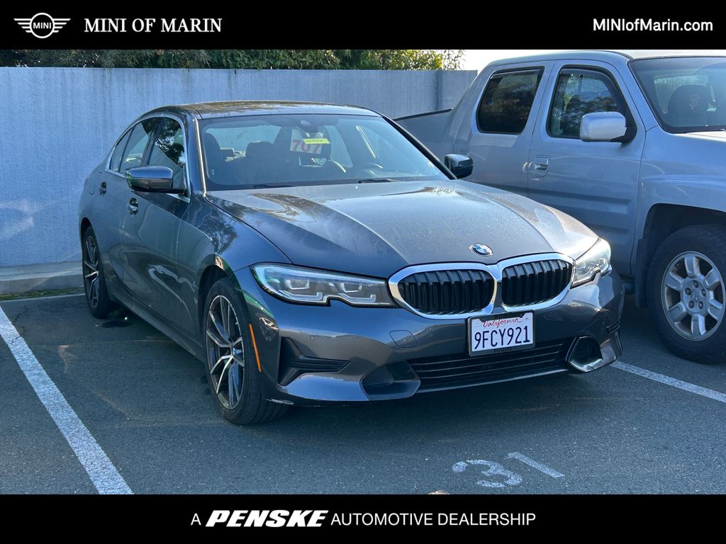 Thumbnail: 2021 BMW 3 Series - 1