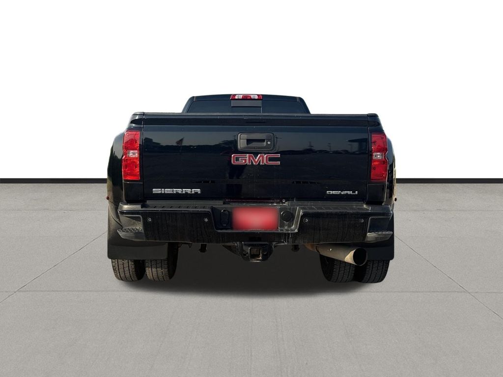 2019 GMC Sierra 3500HD Denali - 5