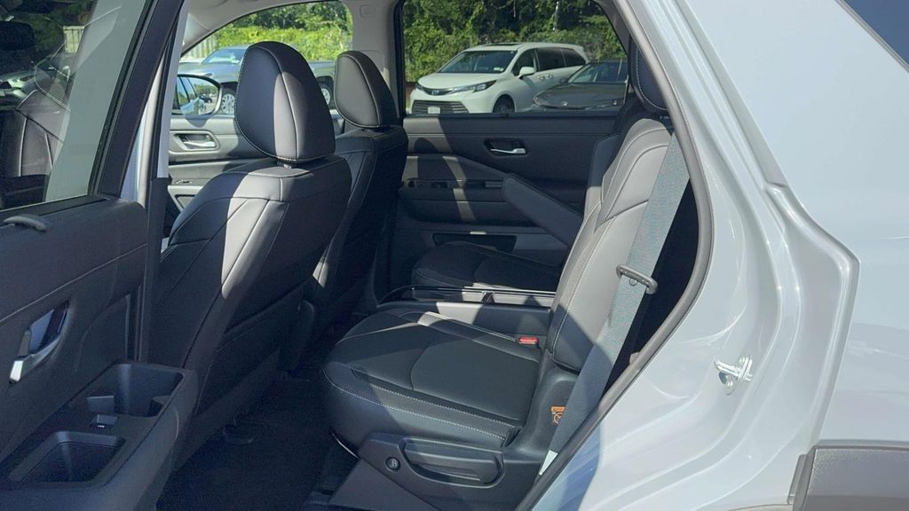 Used 2022 Nissan Pathfinder SUV