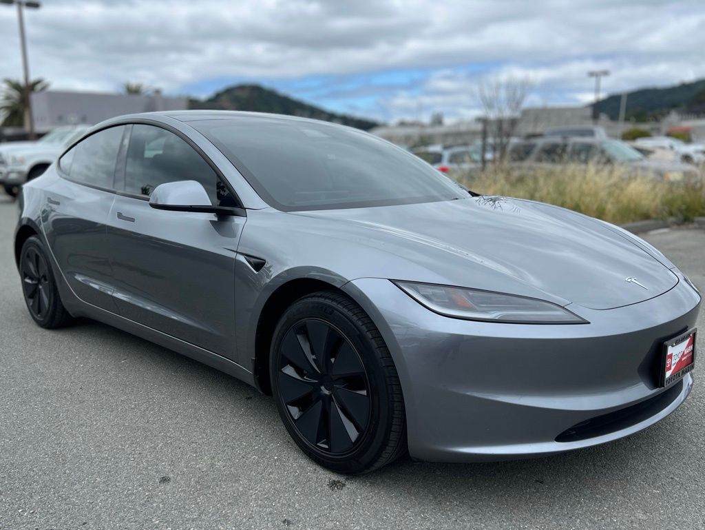 Used 2025 Tesla Model 3 Long Range with VIN 5YJ3E1EA1SF913702 for sale in San Rafael, CA