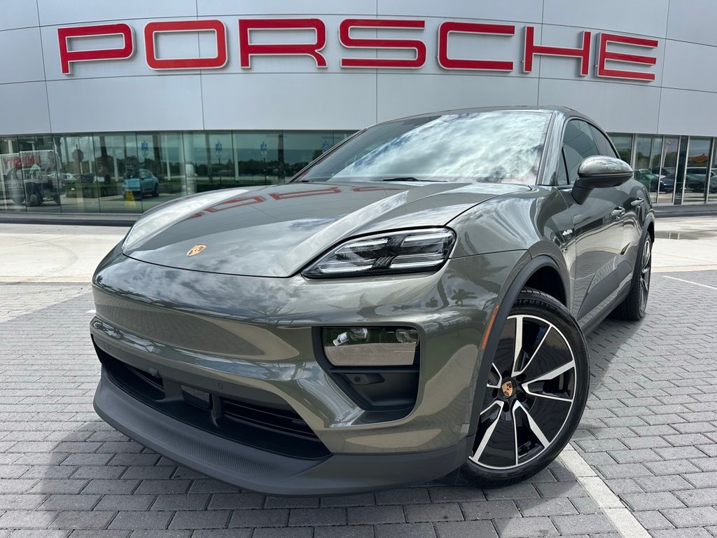 Thumbnail: 2026 Porsche Macan - 1