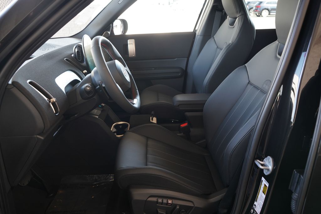 Thumbnail: 2026 MINI Cooper Countryman - 6