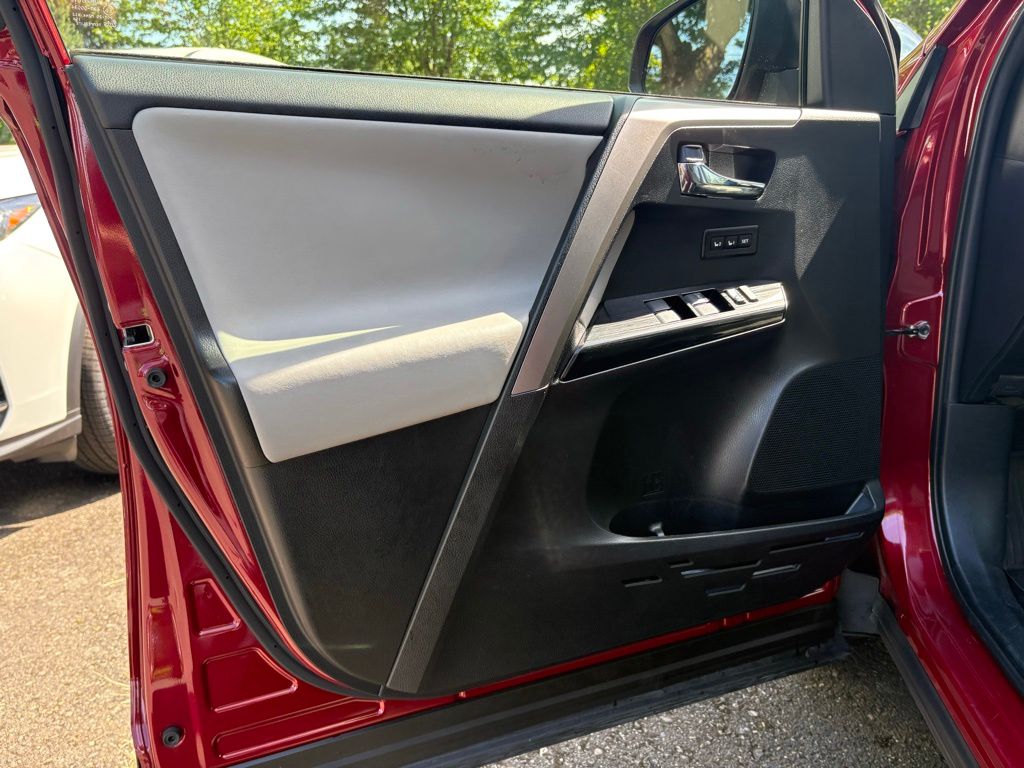2018 Toyota RAV4 Hybrid Limited