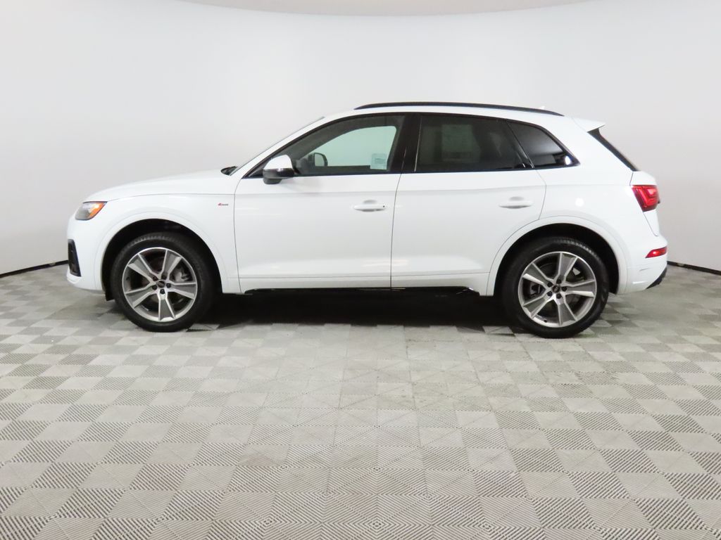 Thumbnail: 2025 Audi Q5 - 2