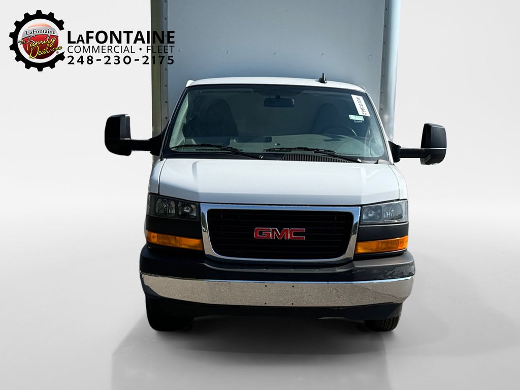 2024 GMC Savana 3500 Work Van 2