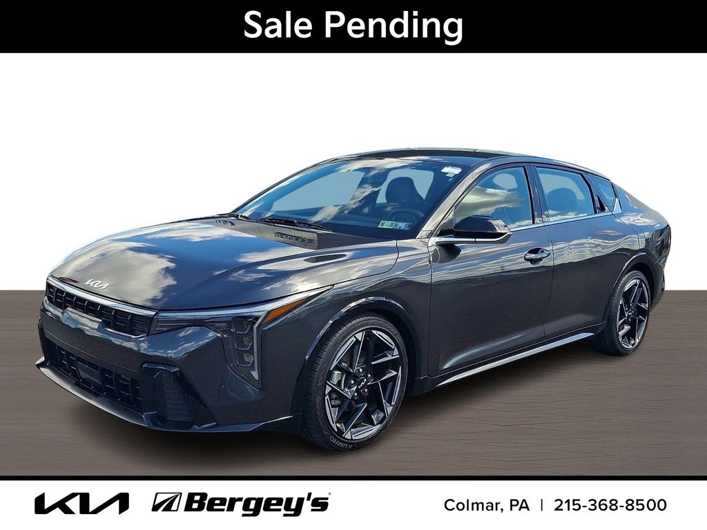 Interstellar Gray 2025 Kia K4 Sedan Front-Wheel Drive Continuously Variable Transmission