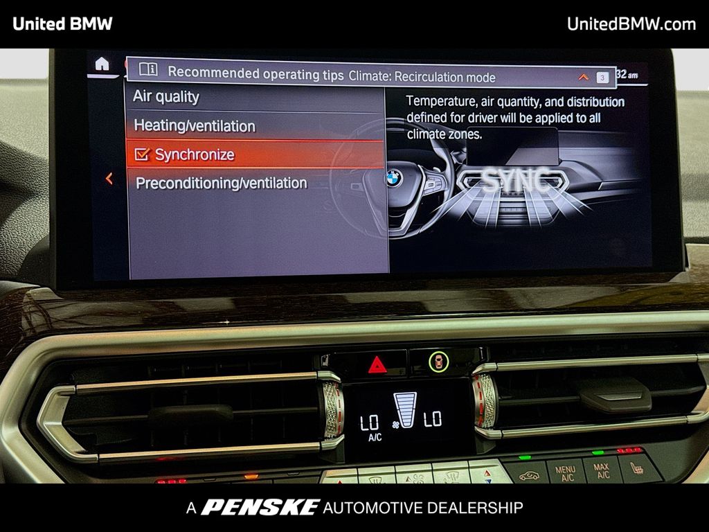 Thumbnail: 2025 BMW X4 - 11